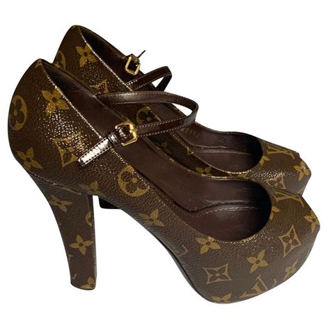 talon louis vuitton femme|louis vuitton football player.